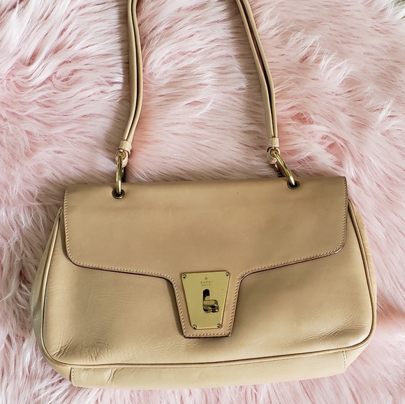 Gucci Tan Leather Shoulder Handbag - Picture 4 of 16